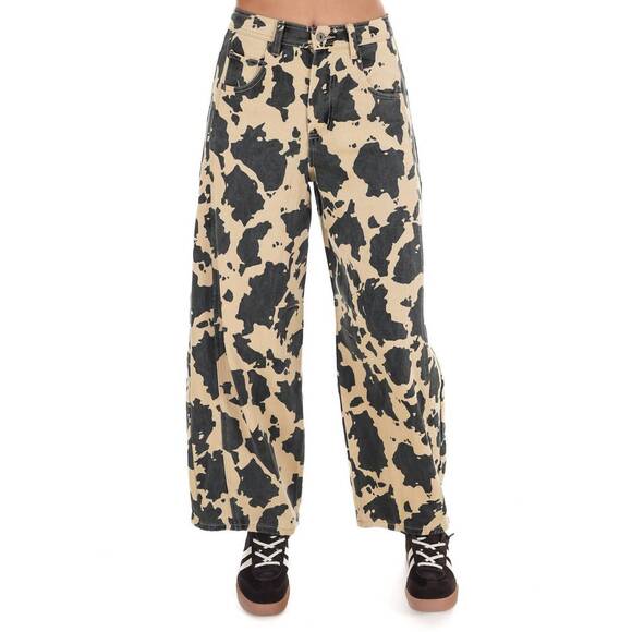 VERY J Pants - NEW VERY J women's cow print barrel pants in taupe cow